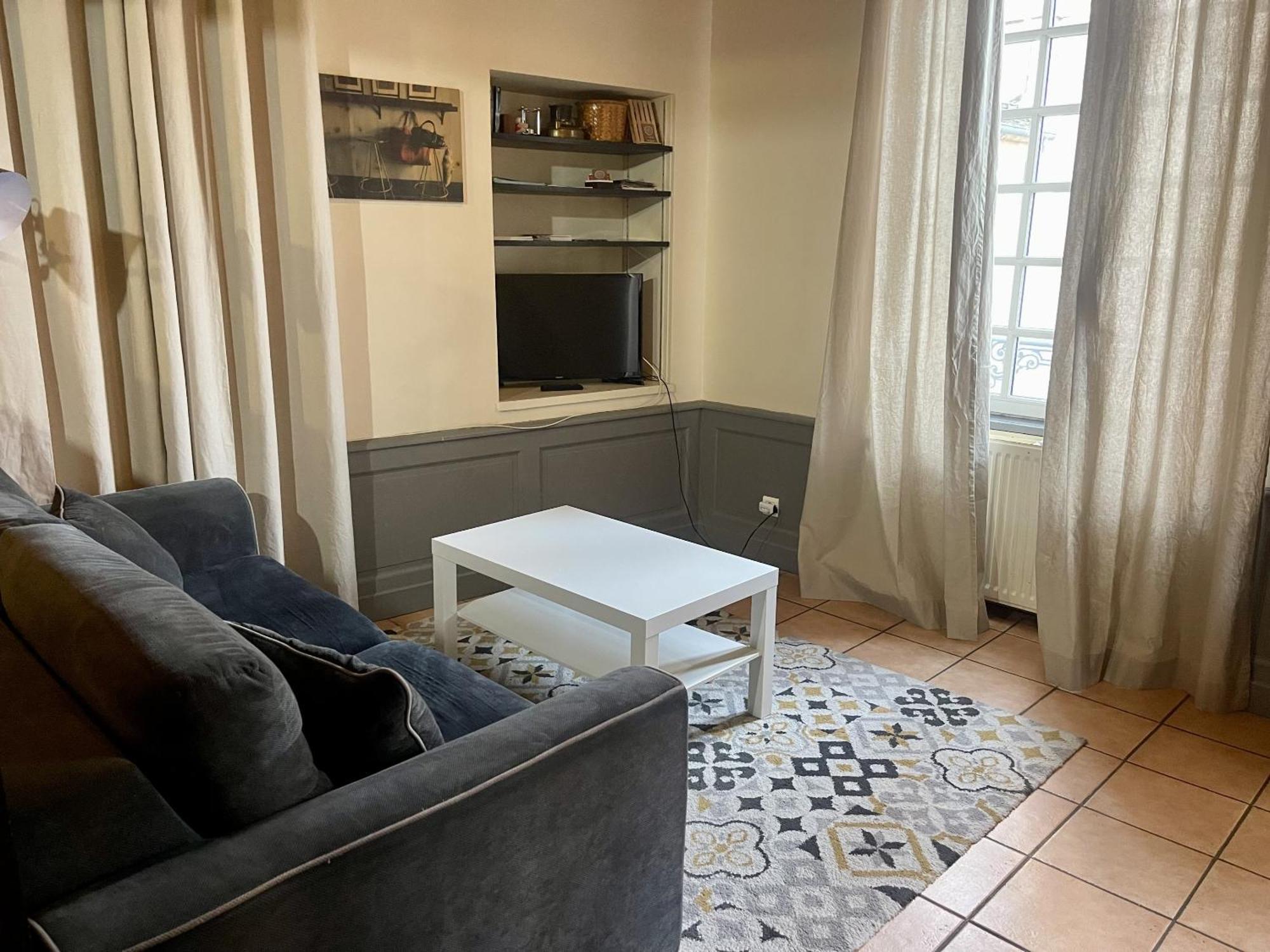 Appartement Le Cadet Roussel Auxerre Les Quais ภายนอก รูปภาพ